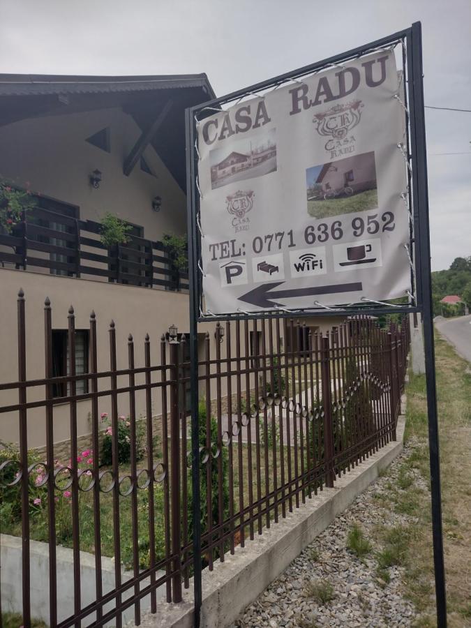 شقة Casa Radu Novaci-Străini المظهر الخارجي الصورة